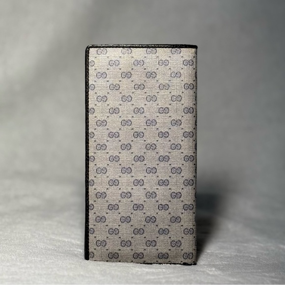 Authentic Gucci Micro GG Billfold - Picture 2 of 9